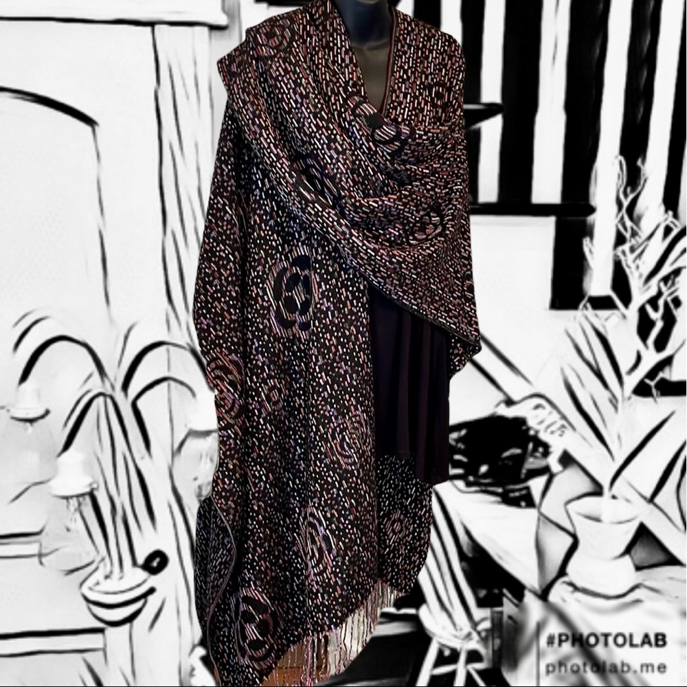 Stunningly Soft Cape Wrap Poncho The Flowers are Embedded with Woven Colours